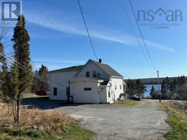 23159 Highway 7, House detached with 5 bedrooms, 2 bathrooms and null parking in Halifax NS | Image 40