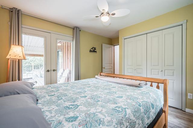 137 Pine Tree Harbour Rd, House detached with 3 bedrooms, 2 bathrooms and 6 parking in Northern Bruce Peninsula ON | Image 5