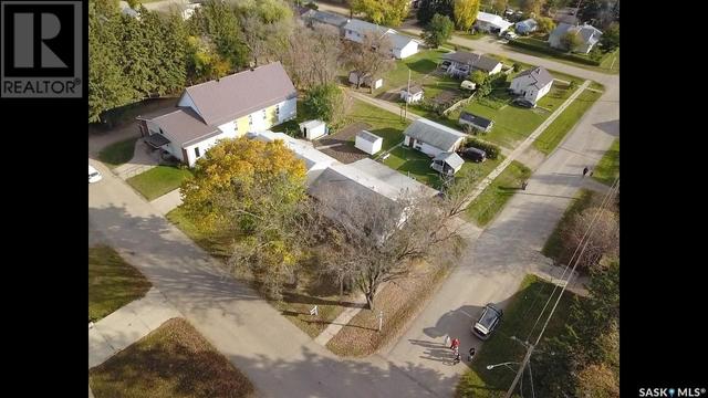 205 Oak Street, House detached with 3 bedrooms, 2 bathrooms and null parking in Porcupine Plain SK | Image 4
