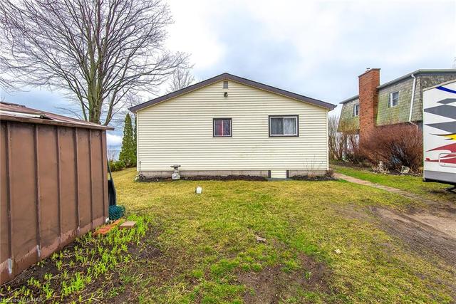 11249 Harbourview Road, House detached with 2 bedrooms, 1 bathrooms and null parking in Wainfleet ON | Image 15