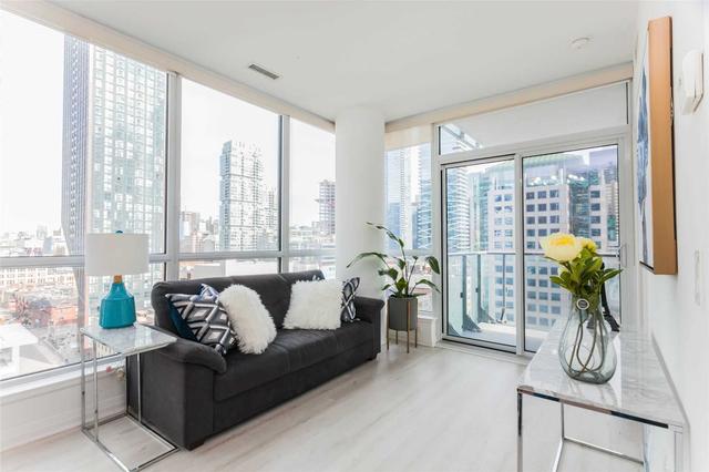 1302 - 8 Mercer St, Condo with 2 bedrooms, 2 bathrooms and 1 parking in Toronto ON | Image 21
