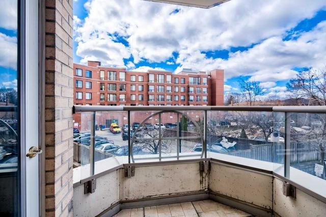201 - 1 Glen Park Ave, Condo with 2 bedrooms, 2 bathrooms and 1 parking in Toronto ON | Image 13