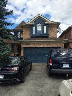 419 Seneca Crt, House detached with 4 bedrooms, 3 bathrooms and 3 parking in Newmarket ON | Image 1