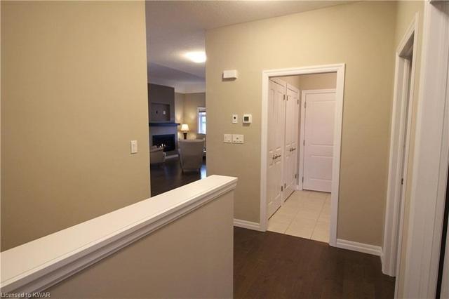 60 Piccadilly Sq W, Condo with 2 bedrooms, 2 bathrooms and 4 parking in Wilmot ON | Image 11