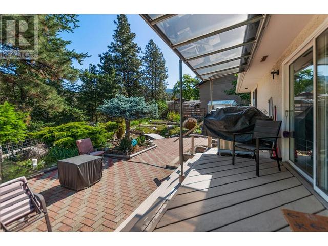 158 Glen Place, House detached with 4 bedrooms, 3 bathrooms and 2 parking in Penticton BC | Image 9
