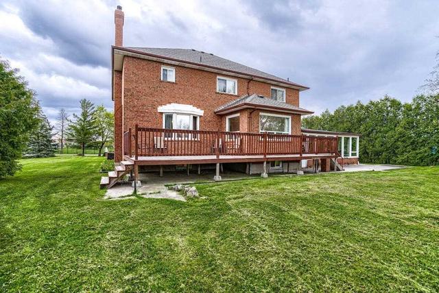 31 Rosegarden Dr, House detached with 4 bedrooms, 4 bathrooms and 20 parking in Brampton ON | Image 16
