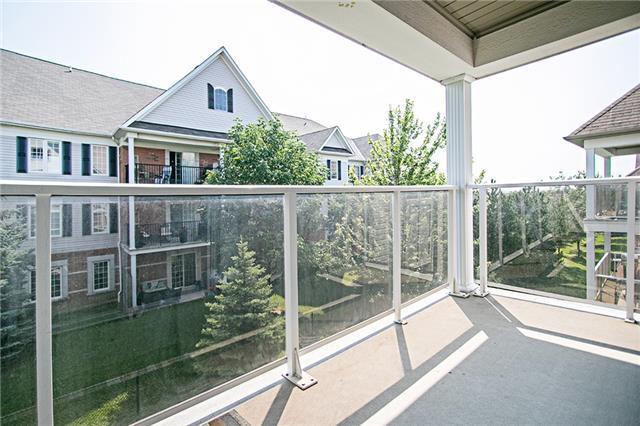 311 - 124 Aspen Springs Dr, Condo with 2 bedrooms, 1 bathrooms and 1 parking in Clarington ON | Image 13