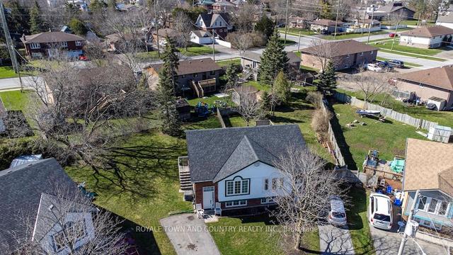 14 Hudspeth Crt, House semidetached with 1 bedrooms, 2 bathrooms and 2 parking in Kawartha Lakes ON | Image 24