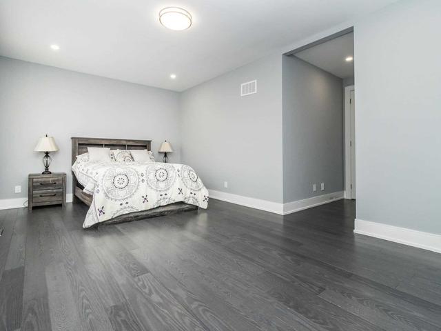 948 Third Street St, House detached with 4 bedrooms, 5 bathrooms and 4 parking in Mississauga ON | Image 32