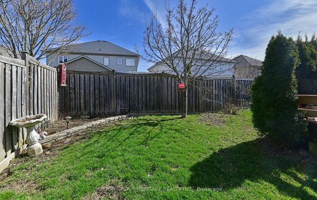 595 Autumnwood Tr, House detached with 3 bedrooms, 4 bathrooms and 6 parking in Oshawa ON | Image 30