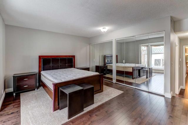 2434 7 Avenue Nw, House detached with 3 bedrooms, 3 bathrooms and 2 parking in Calgary AB | Image 18