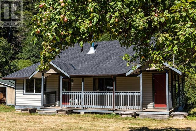 79 Kelsey Lane, House detached with 2 bedrooms, 1 bathrooms and 3 parking in Sayward BC | Image 19