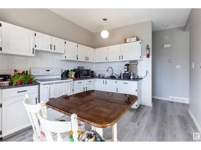 8922d 144 Av Nw, House attached with 2 bedrooms, 1 bathrooms and null parking in Edmonton AB | Image 7