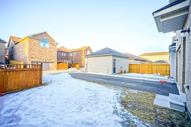 68 Windyton Ave N, House detached with 4 bedrooms, 5 bathrooms and 5 parking in Markham ON | Image 32