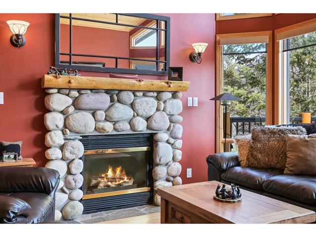 1 - 835 Lakeview Drive, House attached with 4 bedrooms, 3 bathrooms and 4 parking in East Kootenay F BC | Image 19