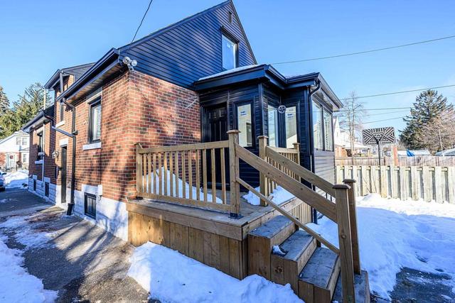 151 Tuxedo Ave S, House detached with 4 bedrooms, 3 bathrooms and 5 parking in Hamilton ON | Image 35