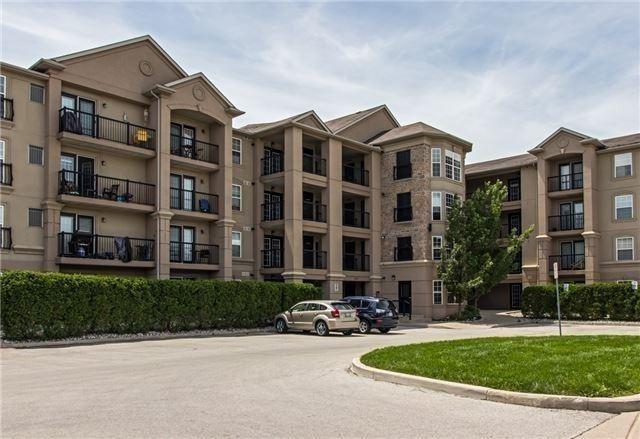 414 - 2035 Appleby Line, Condo with 3 bedrooms, 2 bathrooms and 1 parking in Burlington ON | Image 1