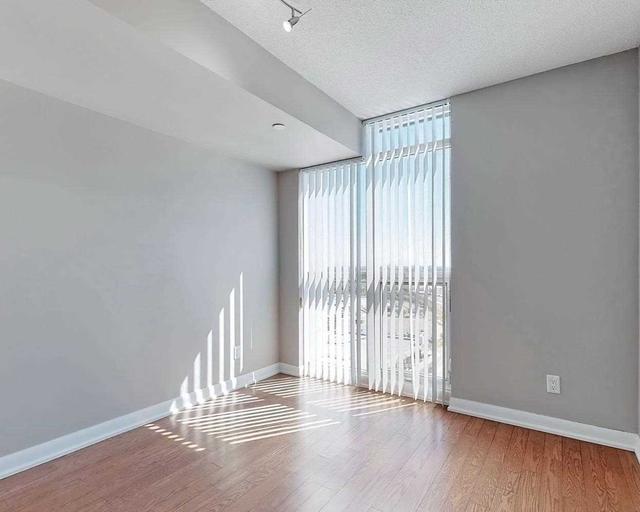 1806 - 205 Sherway Gardens Rd, Condo with 1 bedrooms, 1 bathrooms and 1 parking in Toronto ON | Image 8