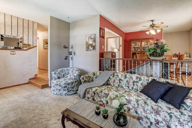 187 Rundlehorn Crescent Ne, House detached with 3 bedrooms, 2 bathrooms and 6 parking in Calgary AB | Image 4