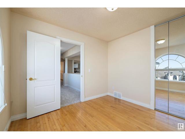 8857 160a Av Nw, House detached with 6 bedrooms, 4 bathrooms and 6 parking in Edmonton AB | Image 28