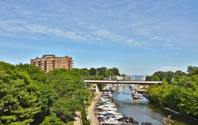 904 - 100 Lakeshore Rd E, Condo with 1 bedrooms, 2 bathrooms and 1 parking in Oakville ON | Image 1