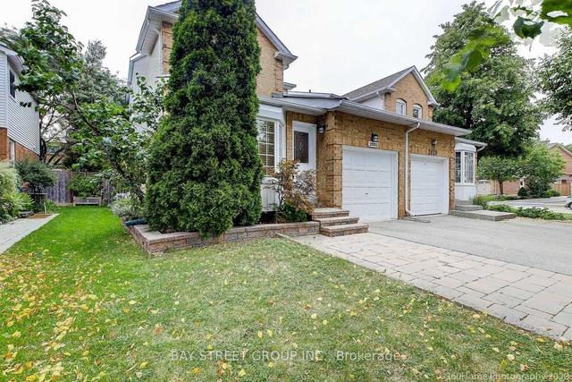2031 Glenada Cres, House attached with 3 bedrooms, 4 bathrooms and 3 parking in Oakville ON | Image 12