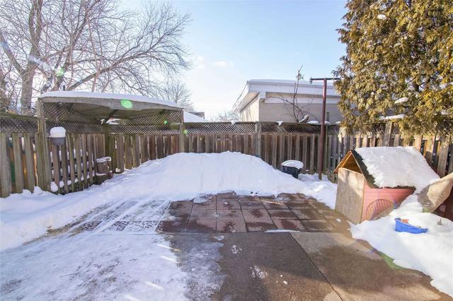 96 East 33rd St, House detached with 3 bedrooms, 2 bathrooms and 2 parking in Hamilton ON | Image 21