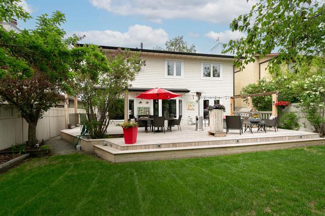 608 Woodbine Boulevard Sw, House detached with 4 bedrooms, 2 bathrooms and 4 parking in Calgary AB | Image 39