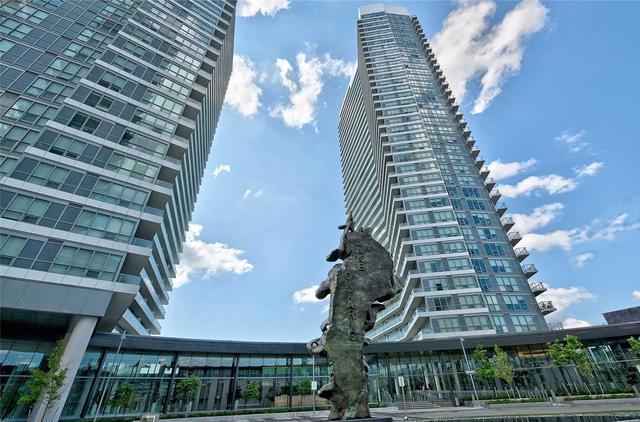 3005 - 115 Mcmahon Dr, Condo with 2 bedrooms, 1 bathrooms and 1 parking in Toronto ON | Card Image