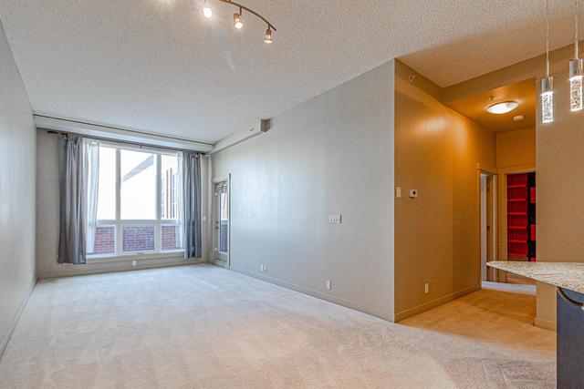 307 - 8880 Horton Road Sw, Condo with 2 bedrooms, 2 bathrooms and 1 parking in Calgary AB | Image 5