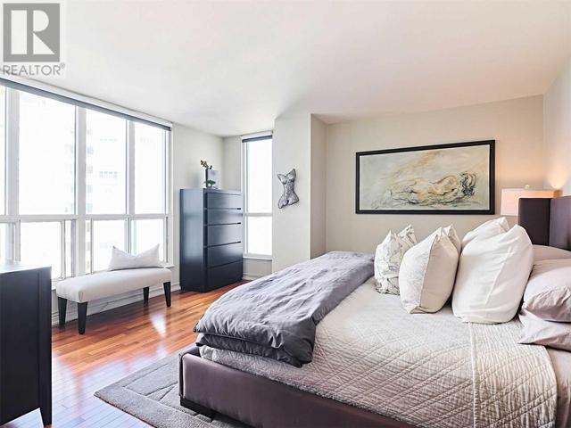 902 - 2285 Lake Shore Blvd W, Condo with 2 bedrooms, 3 bathrooms and 1 parking in Toronto ON | Image 19