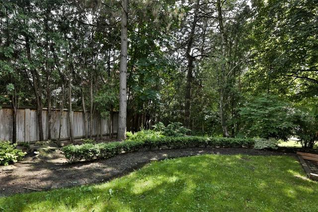 9 Berkindale Cres, House detached with 5 bedrooms, 8 bathrooms and 11 parking in Toronto ON | Image 23