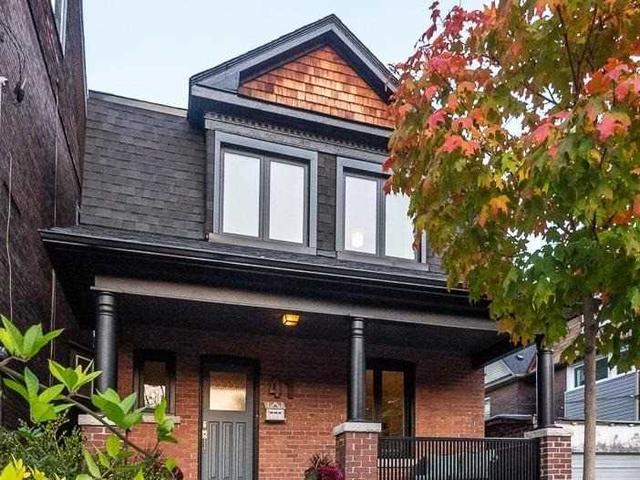 41 Ingham Ave, House detached with 4 bedrooms, 3 bathrooms and 1 parking in Toronto ON | Image 1