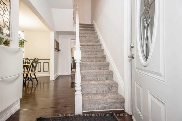 199 Suffolk St W, House detached with 4 bedrooms, 2 bathrooms and 2 parking in Guelph ON | Image 34
