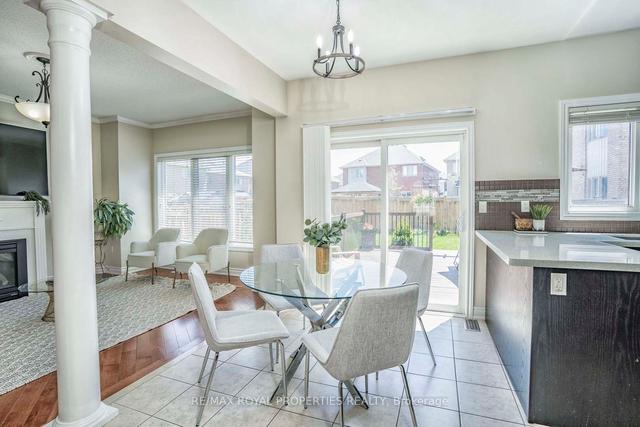 36 Beebe Cres, House detached with 4 bedrooms, 4 bathrooms and 4 parking in Markham ON | Image 8