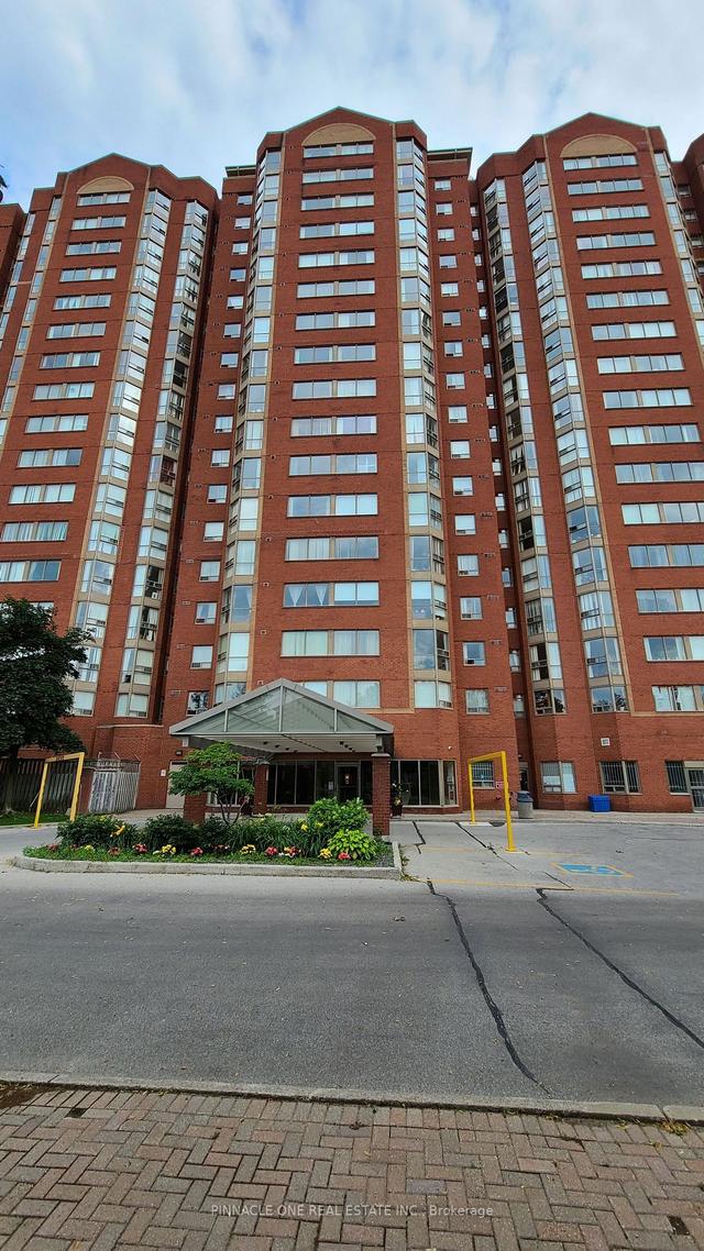 1211 - 2466 Eglinton Ave, Condo with 2 bedrooms, 2 bathrooms and 1 parking in Toronto ON | Image 1