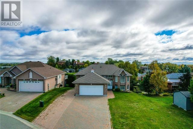 105 Gardenvale Court, House detached with 4 bedrooms, 2 bathrooms and null parking in Greater Sudbury ON | Image 10