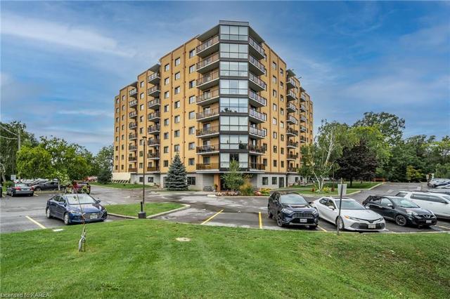 704 - 120 Barrett Court, House attached with 2 bedrooms, 2 bathrooms and 1 parking in Kingston ON | Image 1