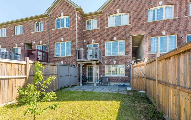 45 Cedarbrook Rd, House attached with 3 bedrooms, 4 bathrooms and 1 parking in Brampton ON | Image 16