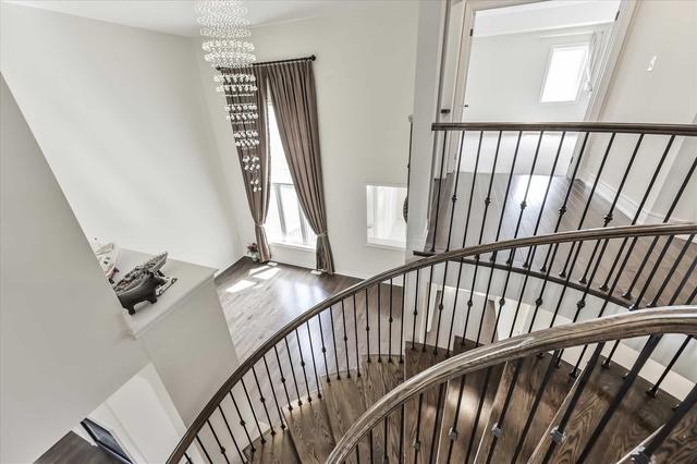 12 Franmar Rd, House detached with 4 bedrooms, 4 bathrooms and 4 parking in Brampton ON | Image 11