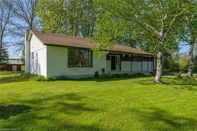 2480 Salem Road, House detached with 4 bedrooms, 1 bathrooms and 4 parking in Prince Edward County ON | Image 1