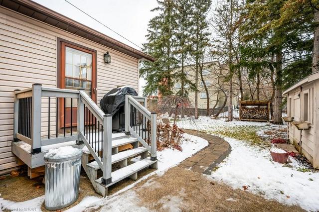 42 East Avenue, House detached with 3 bedrooms, 1 bathrooms and 6 parking in Kitchener ON | Image 27