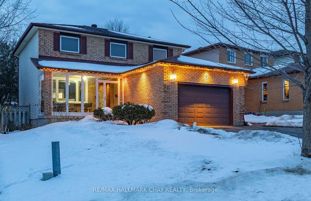 26 Orwell Cres, House detached with 4 bedrooms, 4 bathrooms and 5 parking in Barrie ON | Image 12