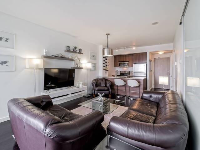 2204 - 70 Distillery Lane, Condo with 1 bedrooms, 1 bathrooms and 1 parking in Toronto ON | Image 28