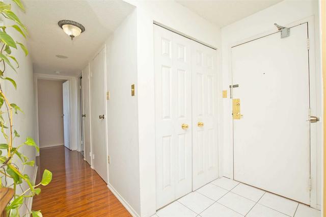1105 - 10 Markbrook Lane, Condo with 2 bedrooms, 2 bathrooms and 1 parking in Toronto ON | Image 37