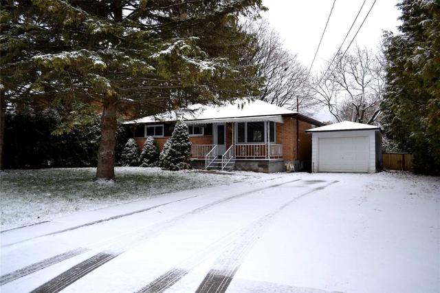 539 Gordon Ave, House detached with 3 bedrooms, 2 bathrooms and 4 parking in London ON | Image 1