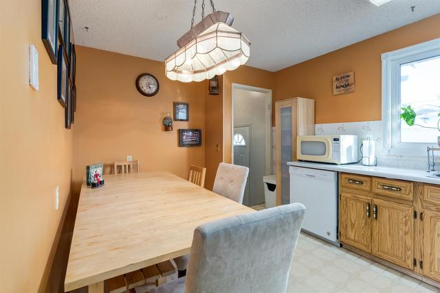 335 Penworth Way Se, House detached with 3 bedrooms, 1 bathrooms and 2 parking in Calgary AB | Image 13