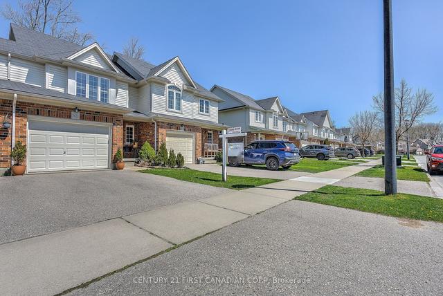 821 Silverfox Cres, House attached with 3 bedrooms, 4 bathrooms and 2 parking in London ON | Image 28
