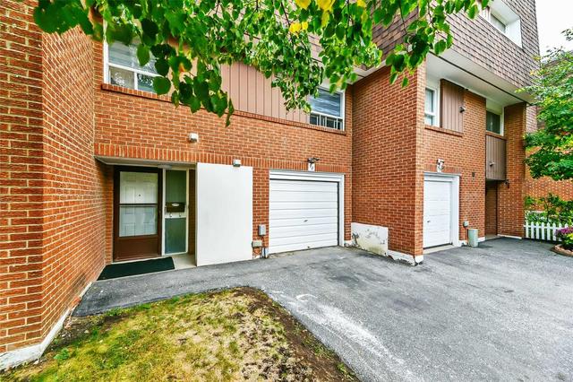 98 - 4 Litchfield Crt, Townhouse with 4 bedrooms, 3 bathrooms and 2 parking in Toronto ON | Image 23