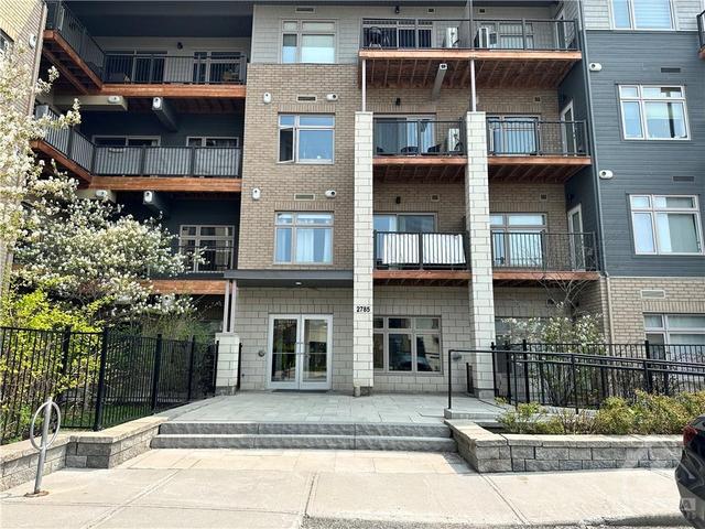 109 - 2785 Baseline Road, Condo with 1 bedrooms, 1 bathrooms and 1 parking in Ottawa ON | Image 1